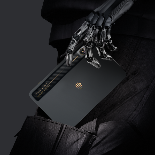 Bundle in edizione limitata REDMAGIC Astra Golden Saga